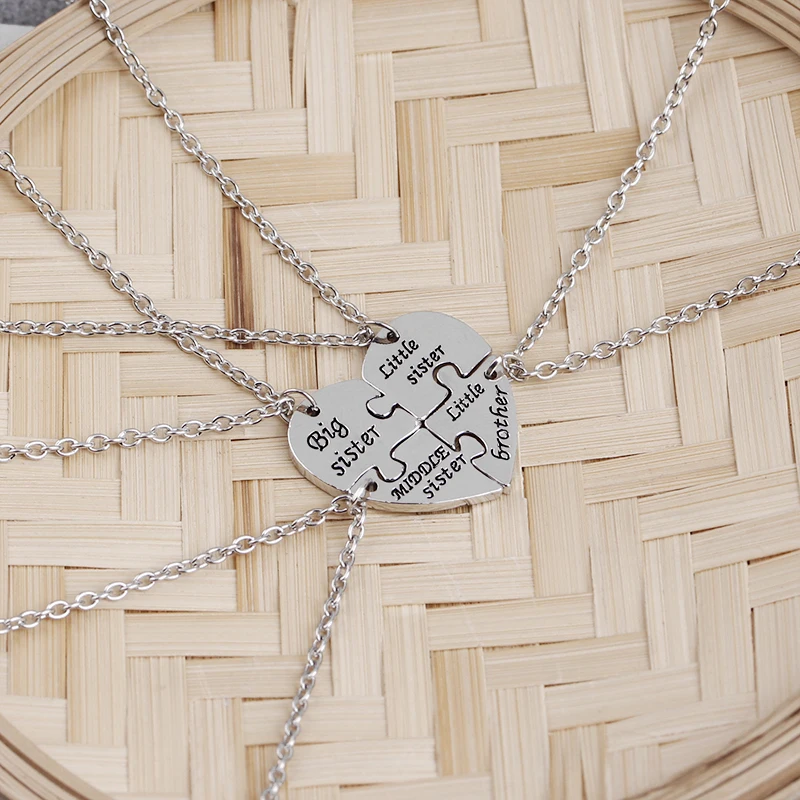 チーズ一家　ジッパーチャーム Brother 4pcs Big Middle Little Sister Brother Necklaces Set Broken