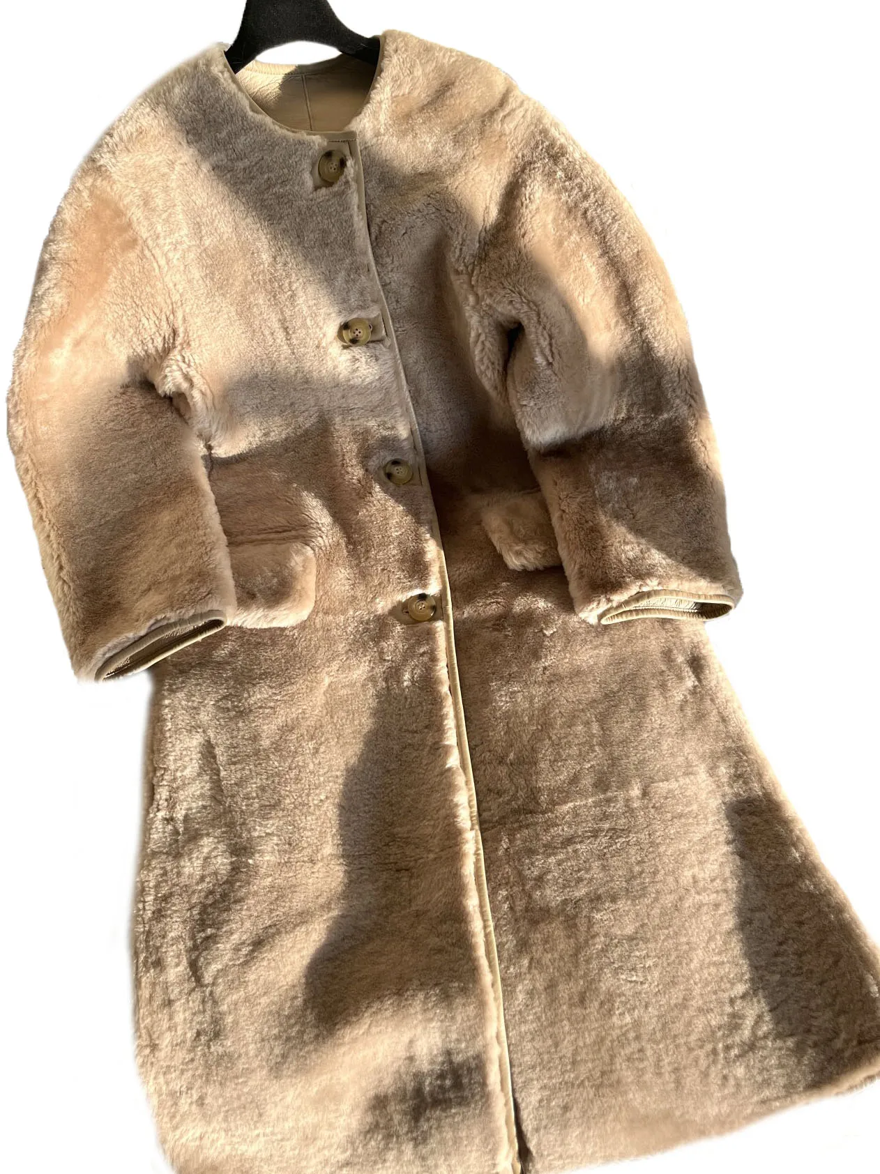

Fur coat round neck long loose shape single-breasted design warm and comfortable 2023 winter new 1103