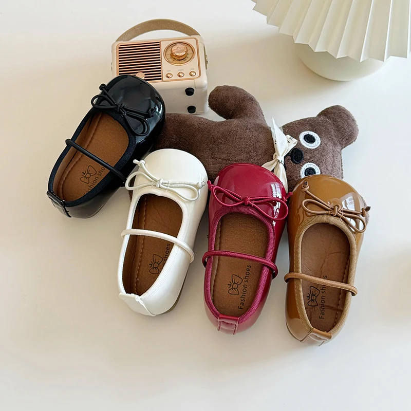 Girls Leather Shoes with Bow Anti Slip Soft Sole Round Toe PU Spring and Autumn Outdoor Casual Leather Shoessandalias De Mujer