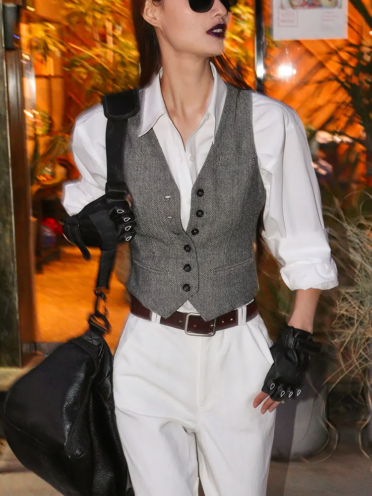 Camisa Blanca Chaleco Negro Mujer De Vestir Chaleco Outfit Camisa