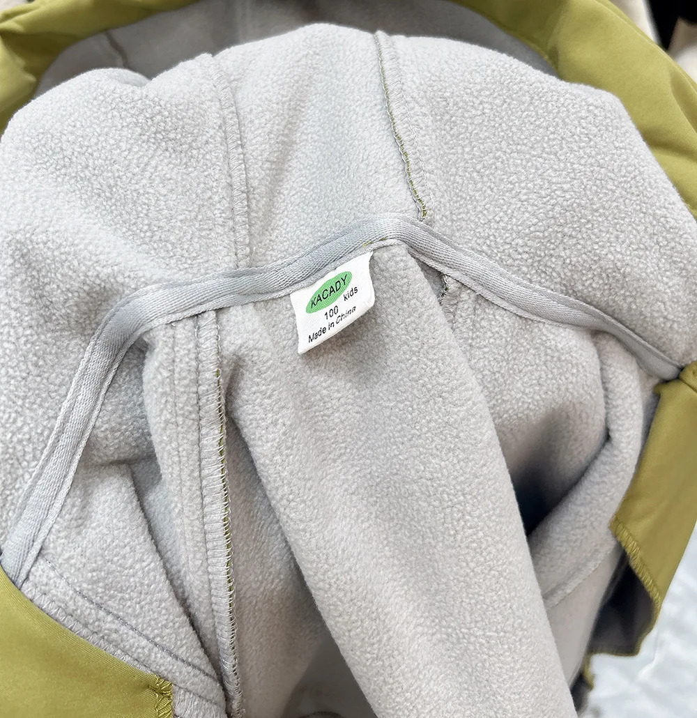 Autumn Winter 2024 Students Boys Hooded Integrated Velvet Coats Zipper Thickened Kid Boys Outerwear Patched Children Boy Jackets