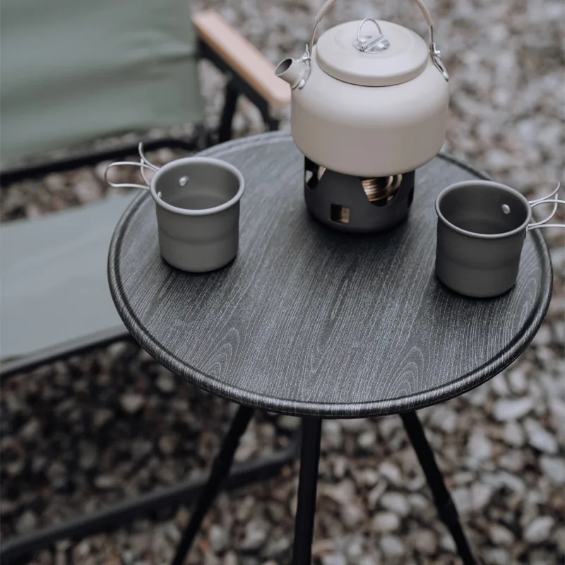 Outdoor aluminum alloy portable folding and adjustable small round table