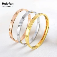 European and American stainless steel cross pattern bracelet, grand and luxurious, trendy and personalized design, simple and no 1