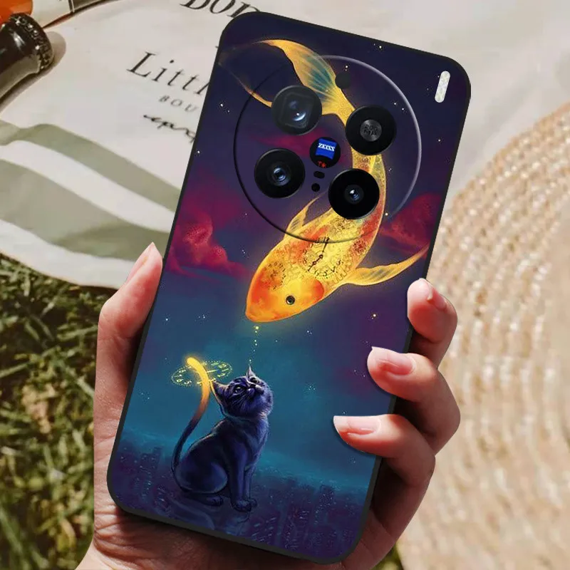 Luxury Painted Silicone Back Cover - Protective Shell