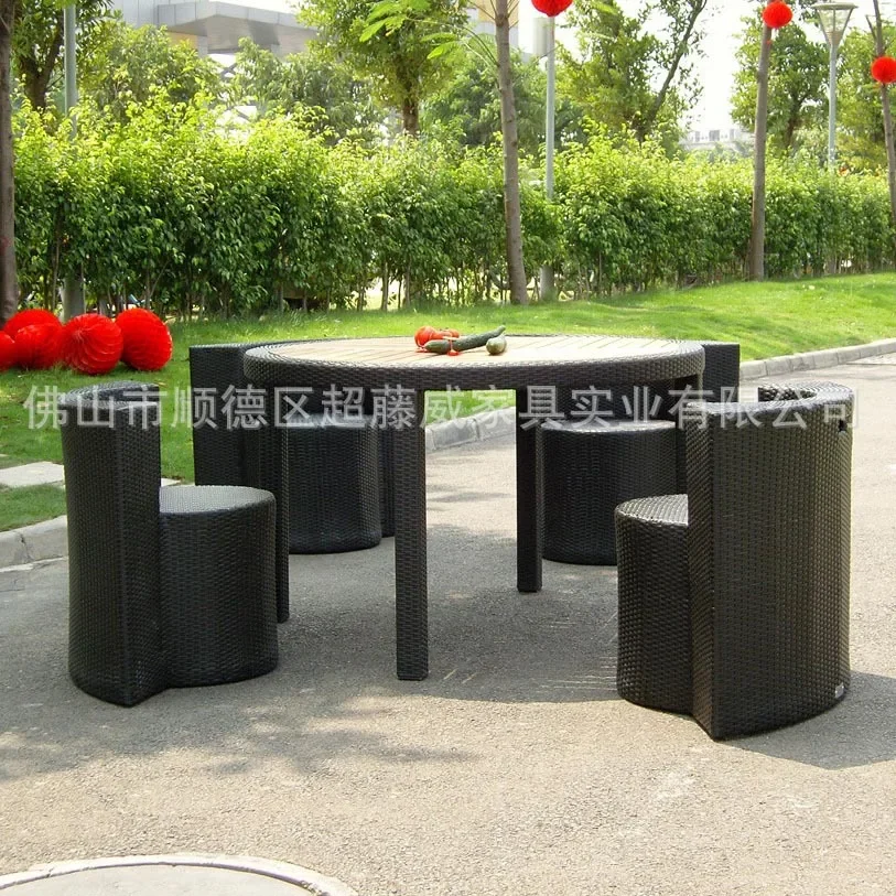 Рисунок 4 - Уличные столы и стулья C108