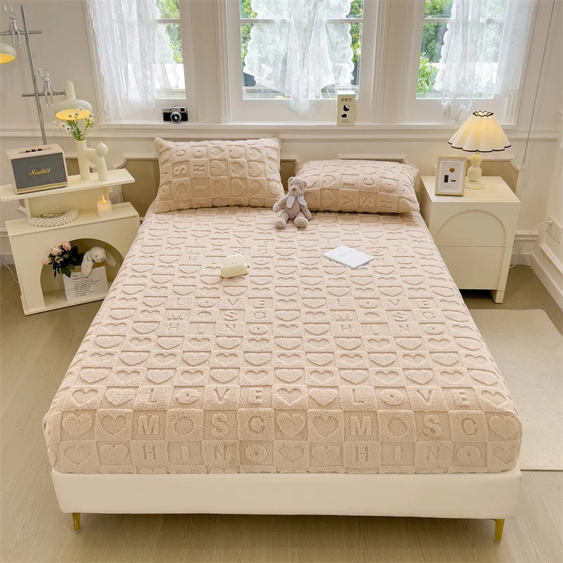 Warm Velvet Fitted Bed Sheet With Elastic Band Heart Mattress Protector Cover Taffeta Bedspreads for Single Double Bedsheet 3