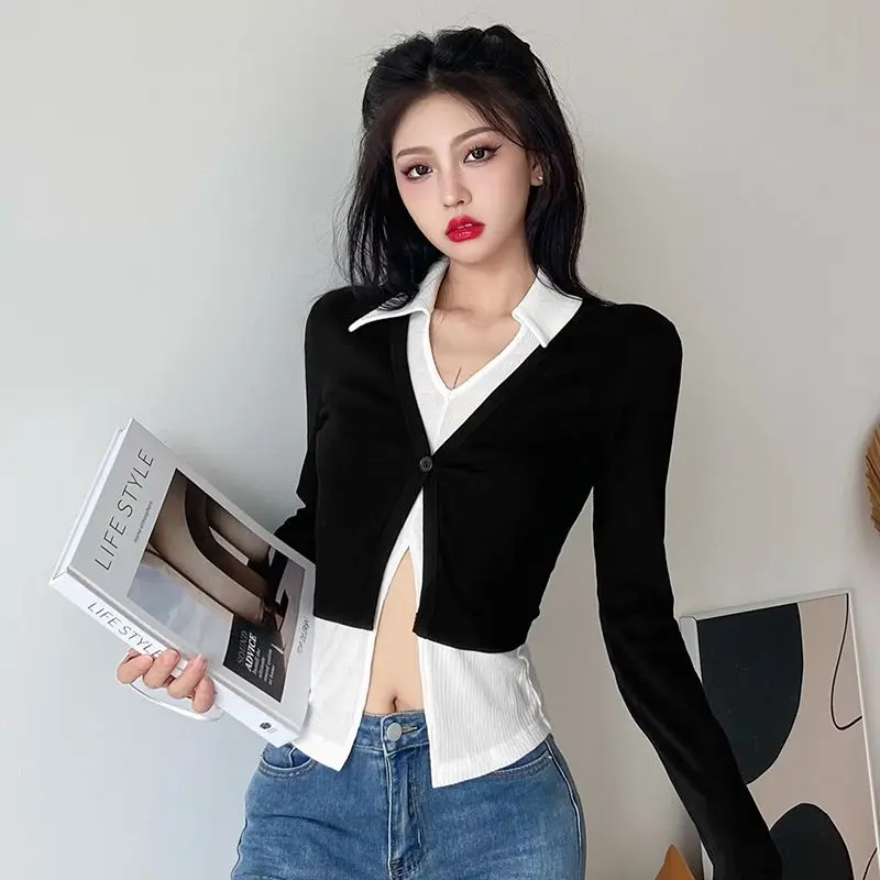 

Vintage Contrast Color Fake Two-piece T-shirt Women Fashion Design Slit Long Sleeve Tees Slim Y2k Crop Tops Female