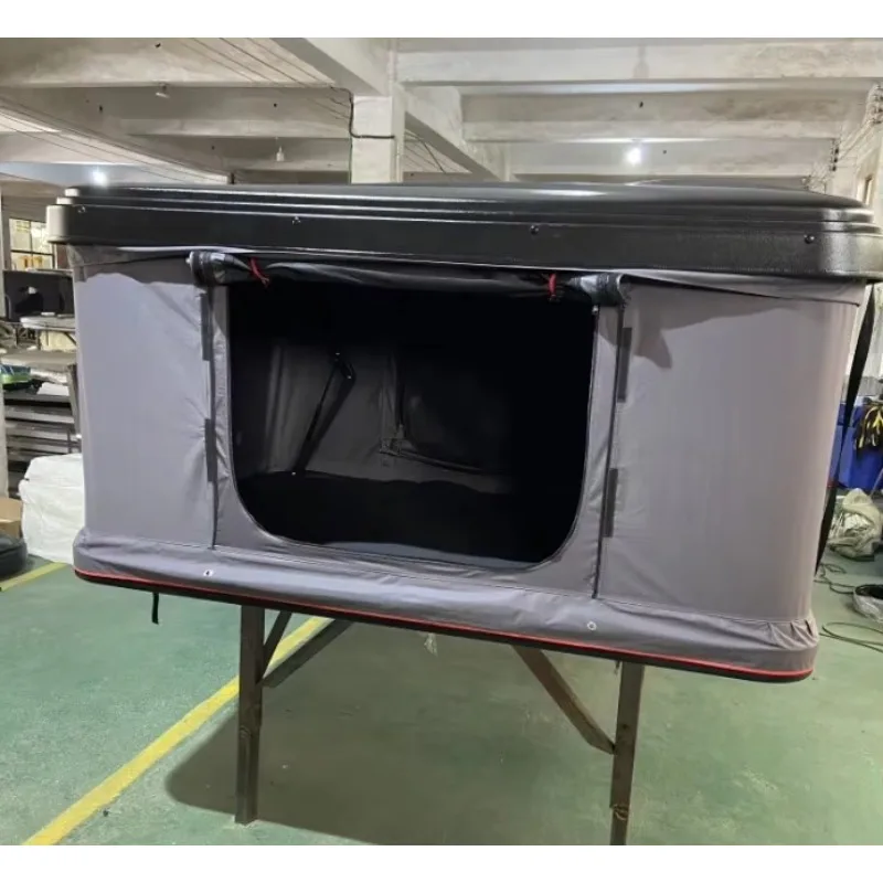 Hartschalendachzelt für Offroad-Einsatz, 4x5 Personen