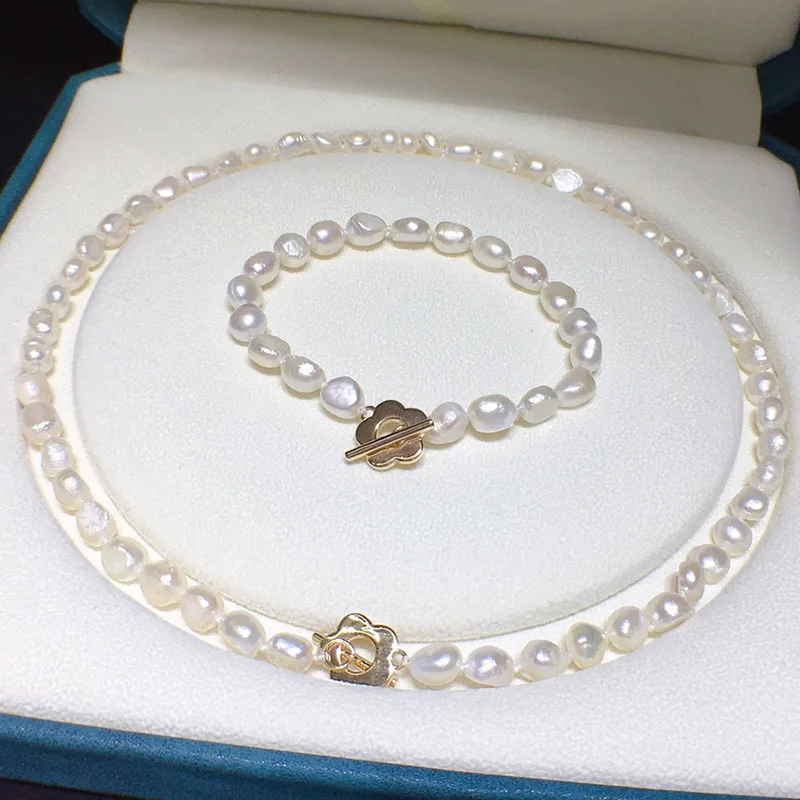 

natural 8-10mm freshwater pearl necklace bracelet set with white shape with delicate flower buckle.