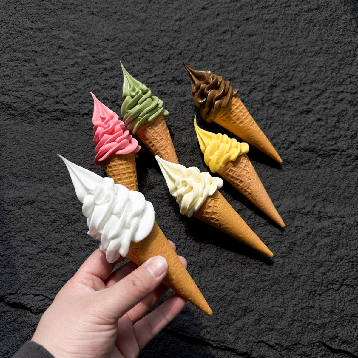 Food Model Food Photography Props Simulated Crispy Ice Cream Realistic Fake Food Dessert Model Ice Cream Cone Photography Props Easter Decorations