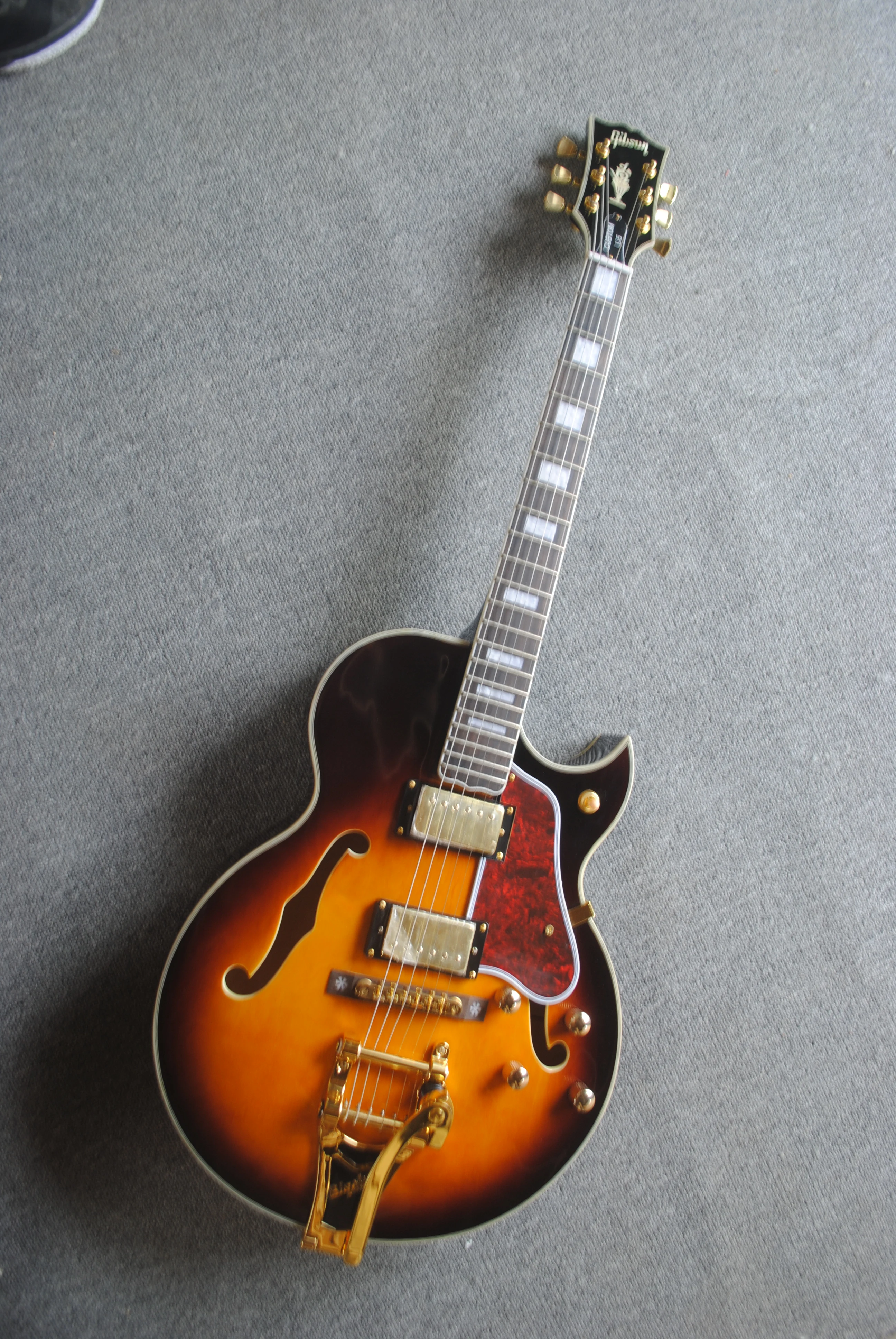 

G-Логотип, изготовленный в Китае, предварительная продажа электрогитары, высокое качество,