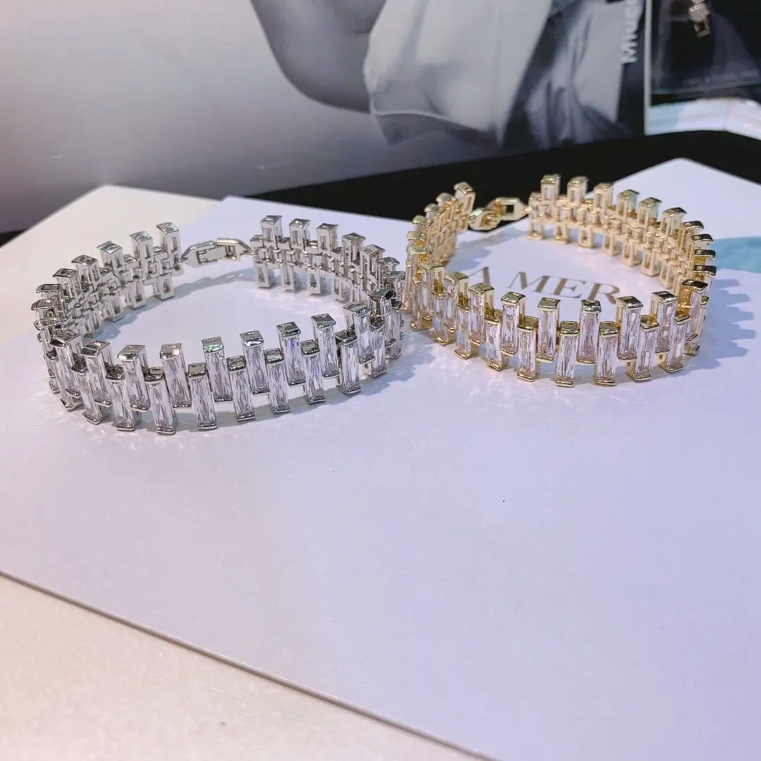 

Fashion New Arrival Fashion Luxury Shiny AAA Cubic Zirconia Bracelets Bangles for Women Party Accessories Bijoux Femme B-127