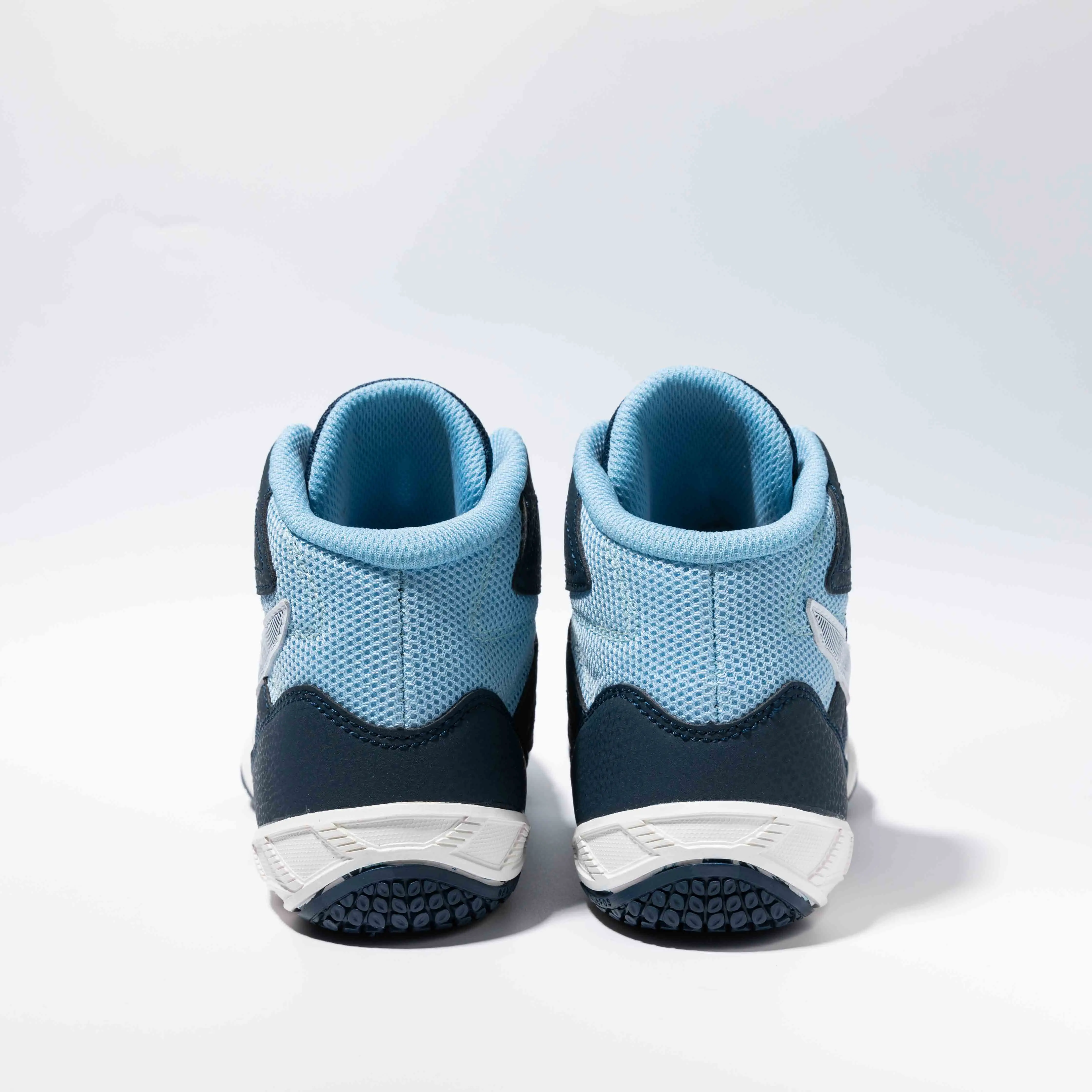 New Men Professional Wrestling Shoe Training Sneakers Fighting Boxing Shoes Non-Slip Classic Adult Original Wrestling Boots