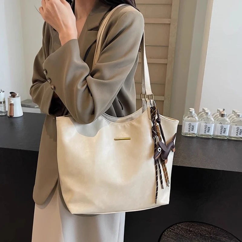 Women Vintage Shoulder Bag PU Leather Retro Tote Handbag Large Capacity Fashion Underarm Bag Female Travel Bag