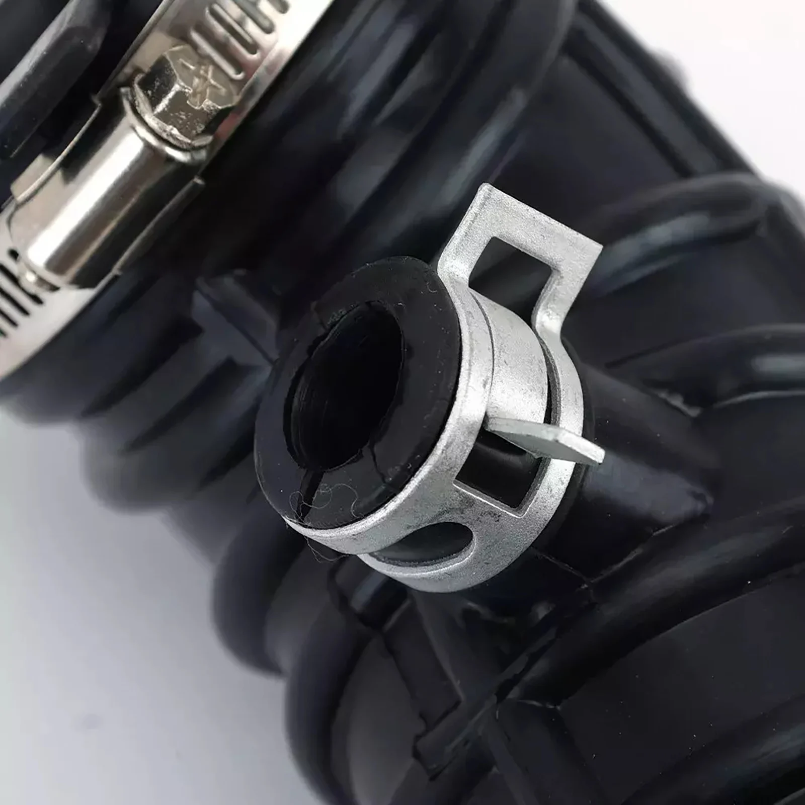 ディア ヴォーカリスト Vortex Junction SSセット Lowering Kit for Nissan Versa (N17X) 2013-19 MonoSS