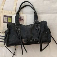 Sac à main de moto rétro pour femmes, Design à pompon, sac d'oreiller à bandoulière haut de gamme, tendance, grande capacité, sac sous les bras pour femmes 6