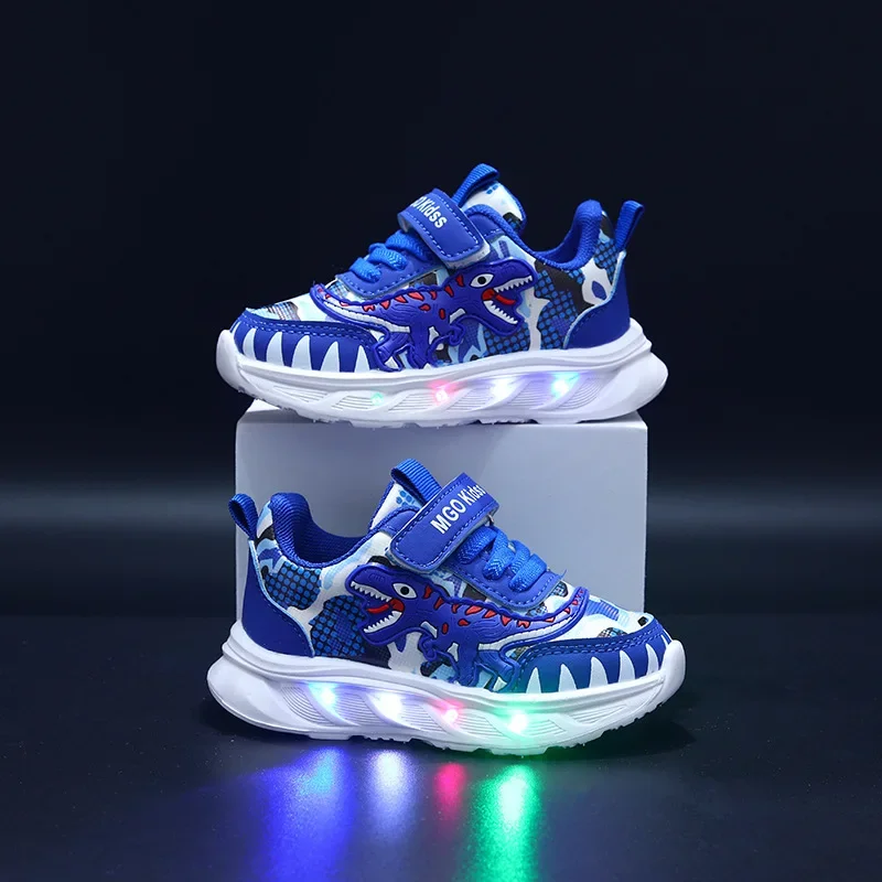 Spring New Children’s Sports Shoes Cartoon Dinosaur Children’s LED Light Shoes Soft Sole Boys’ Causal Sneakers 2-6 Years Old Spring New Children’s Sports Shoes Cartoon Dinosaur Children’s LED Light Shoes Soft Sole Boys’ Causal Sneakers 2-6 Years Old