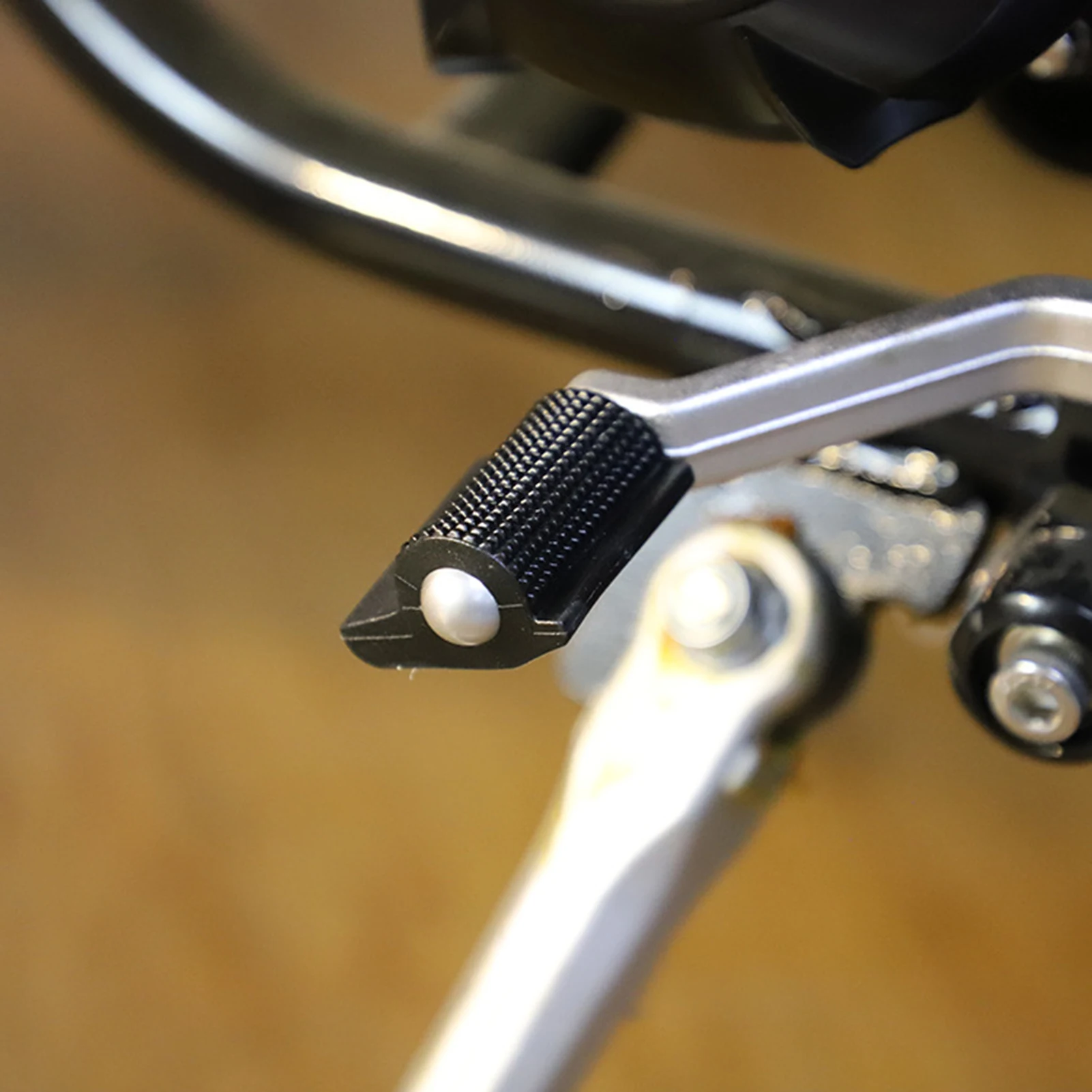 Motorcycle Shift Gear Lever Pedal Rubber Cover Shoe Protector Foot Peg Toe Gel Edal Shift Upper Protective Cover Moto Parts motorcycle shift gear lever motorcycle shoe cover motorcycle shoe protector motorcycle protective gear motorcycle shift pedal cover motorcycle lever protector