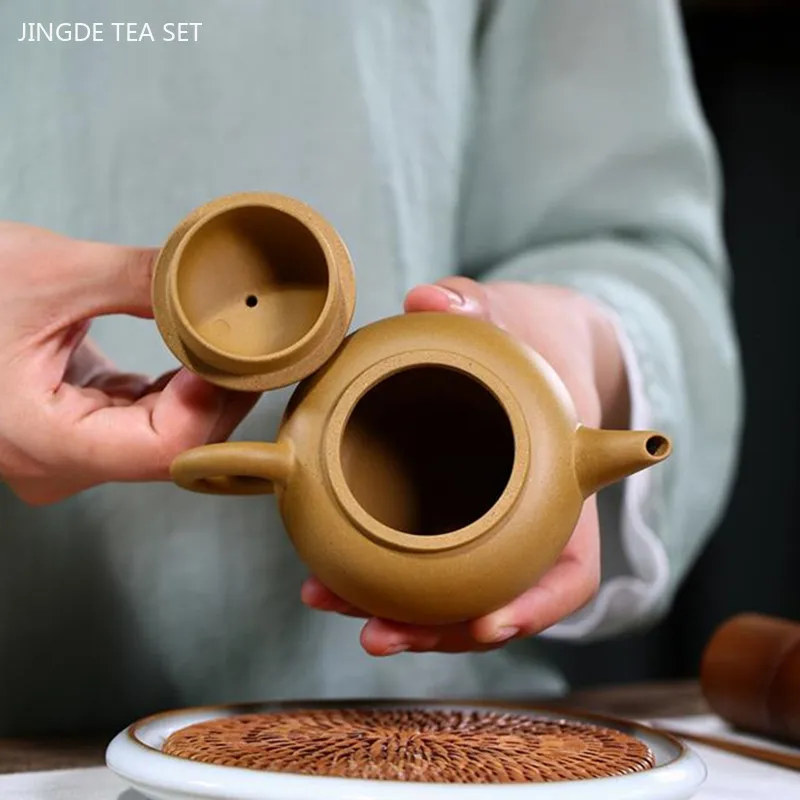 150ml Handmade Yixing Purple Clay Pot Authentic Raw Ore Section Clay Teapot Mesh Filter Beauty Kettle Tea Set Accessories