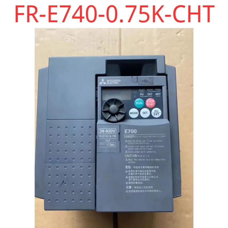 

Second-hand test OK Inverter FR-E740-0.75K-CHT, power 380V, 0.75KW, normal function