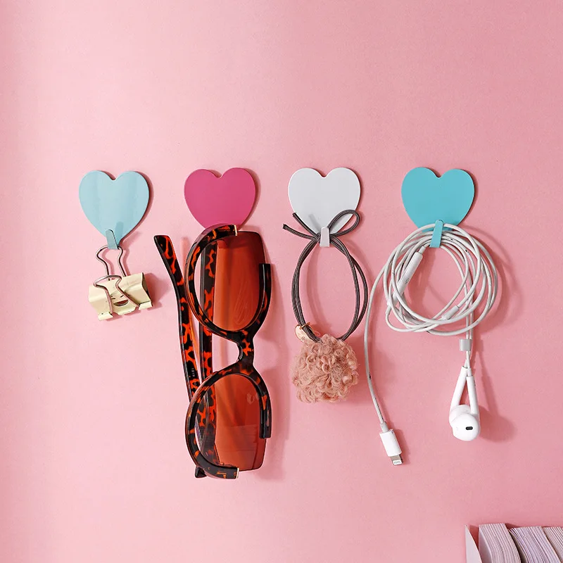 

Self Adhesive Wall Hooks Heart-Shaped Stainless Steel Wall Hanging Hook Bathroom Strong Sticky Hooks Wall Sticker Key Holder