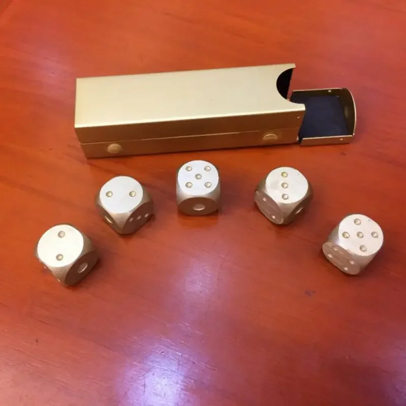 Aluminum Alloy Dices Set 5pcs Whisky Dice Stones Ice Cubes Bucket Reusable Keep Wine Chilling Poker Party Dice Accessories whiskey stones