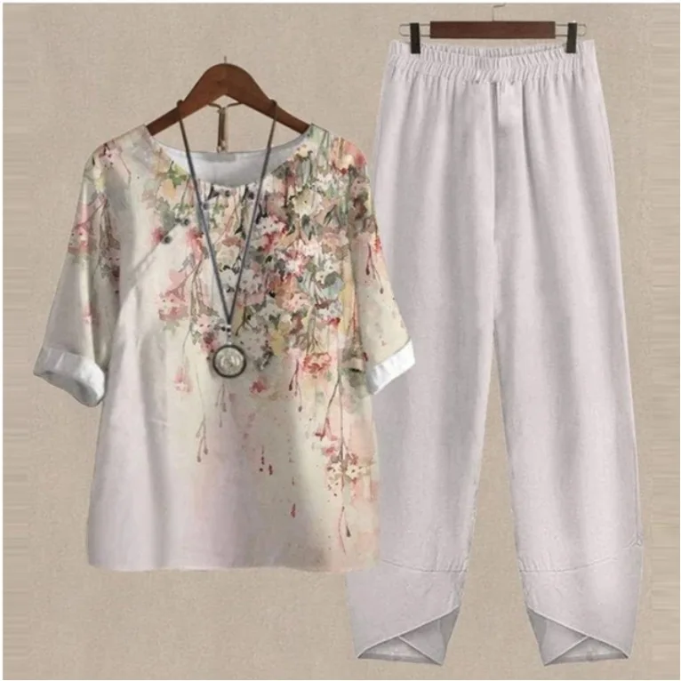 Women's casual printed two-piece set with O-neck pullover top and matching long pants for summer holidays and everyday wear. 0012