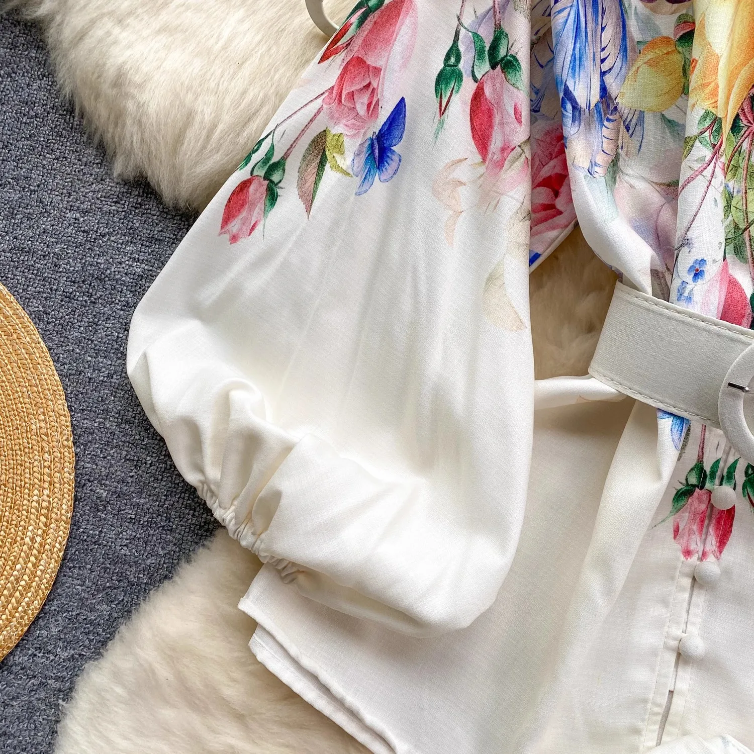 بدلة نسائية قصيرة من قطعتين ، بلوزات فضفاضة ، شورت...