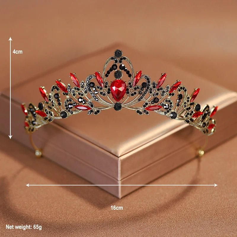 11-farbige Braut-Kopfbedeckung voller barocker Atmosphäre. Klassische goldfarbene Damenkrone für Hochzeit, Braut und Mädchen, Geburtstag – Detail 8