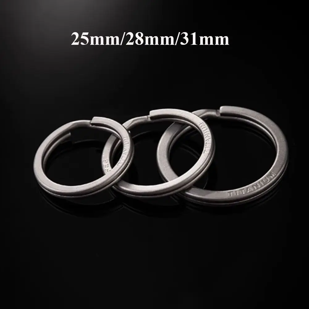 Premium Titanium Alloy Key Ring - Lightweight & Durable Keychain with Buckle Pendant - Stylish Men's Accessory and Creative Gift