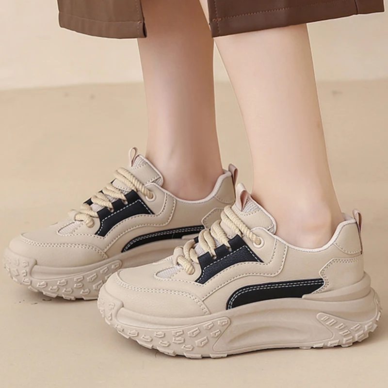 Outdoor Women Sneakers Casual Running Shoes Casual Lace-Up Fashion New Platform Breath Mid Heels Spring Thick Sole Dad Shoes