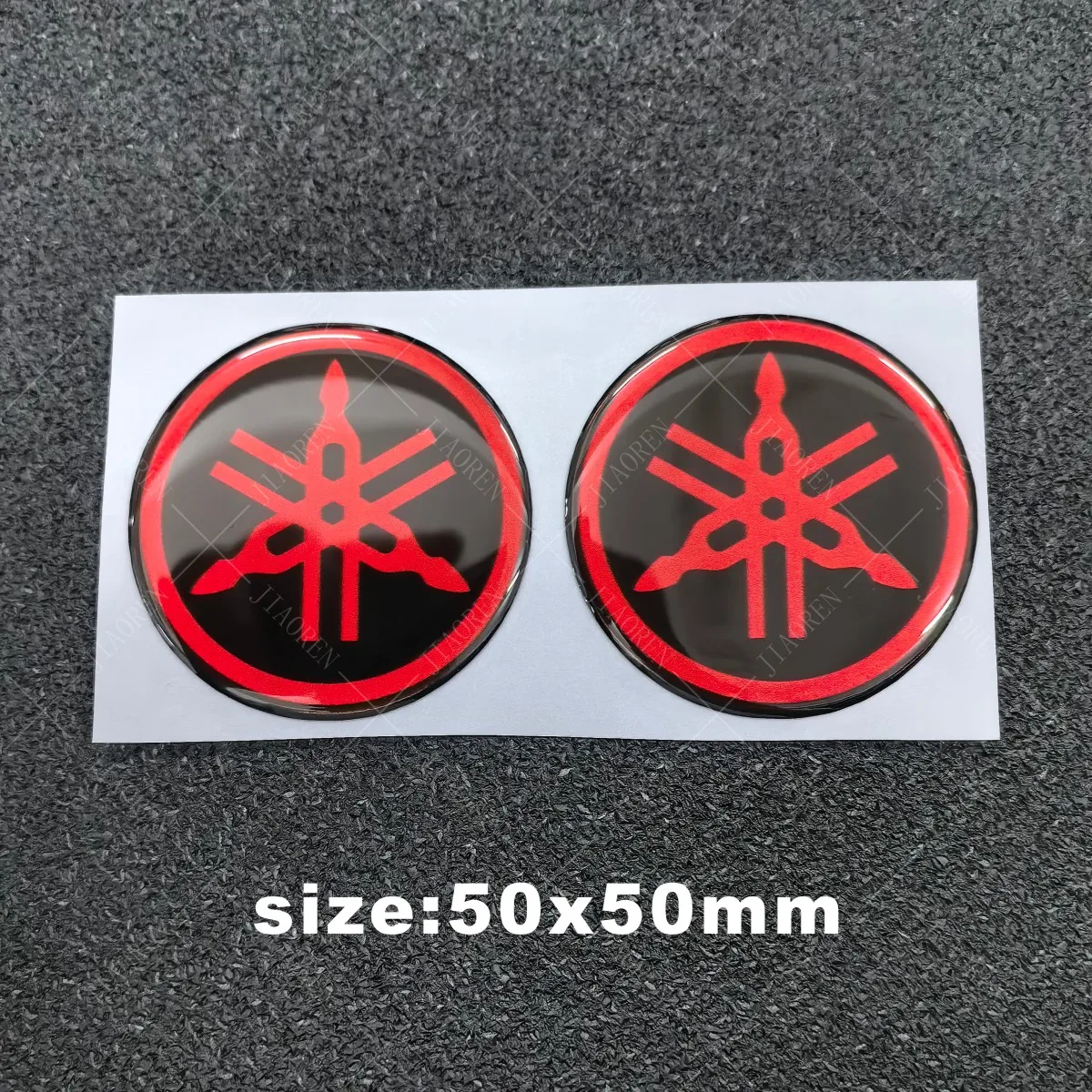 thumbnail image 1 of Adhesivo negro con logotipo 3D de Yamaha para depósito de combustible y calcomanías para Yzf R1, R3, R6, Mt07, Mt09, Xmax, Nmax y Tmax, 1 of 5