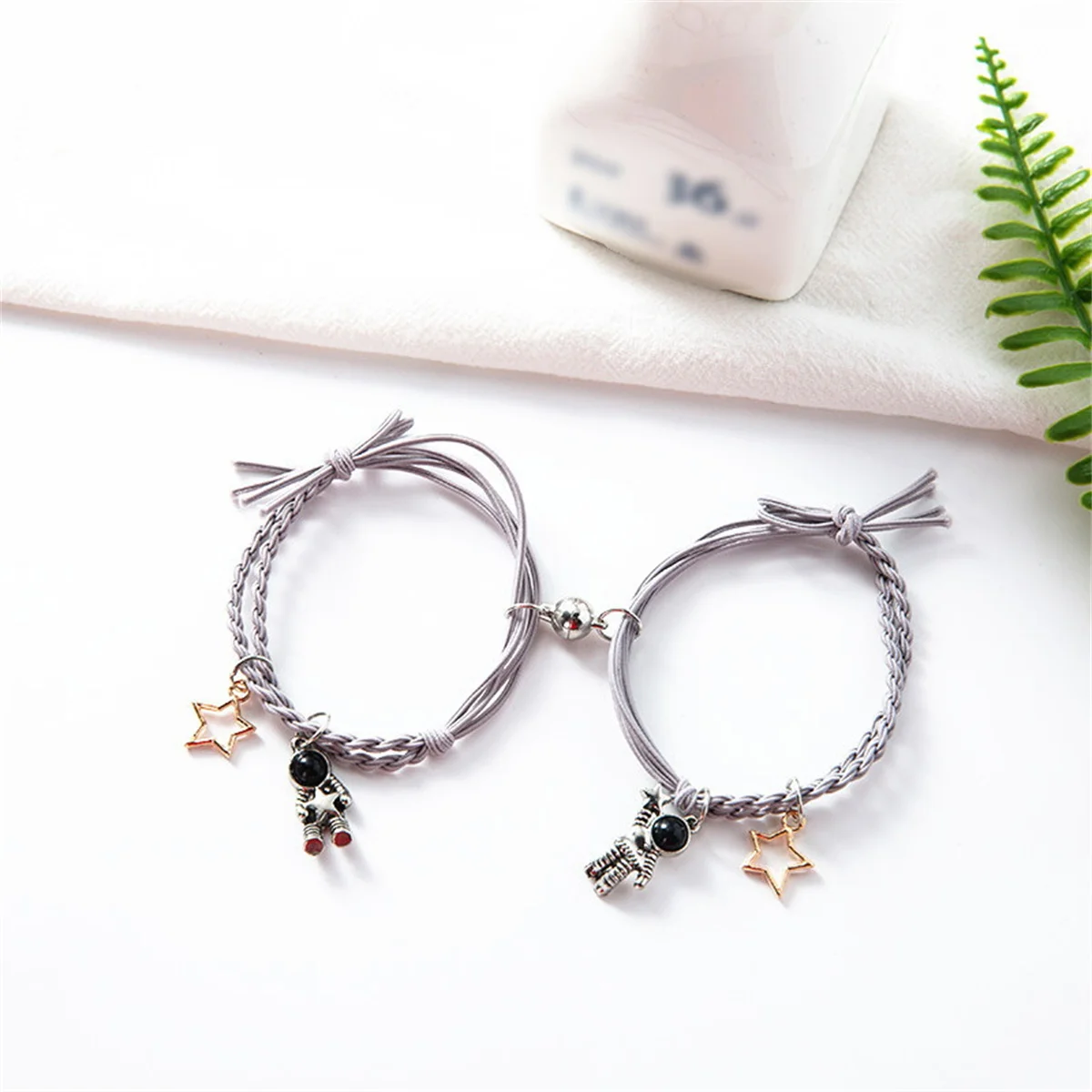 2Pcs/Set Astronaut Hollow Star Couple Bracelet For Lovers Magnetic Attract Spaceman Braided Rope Bracelets Friendship Jewelry - Image 4