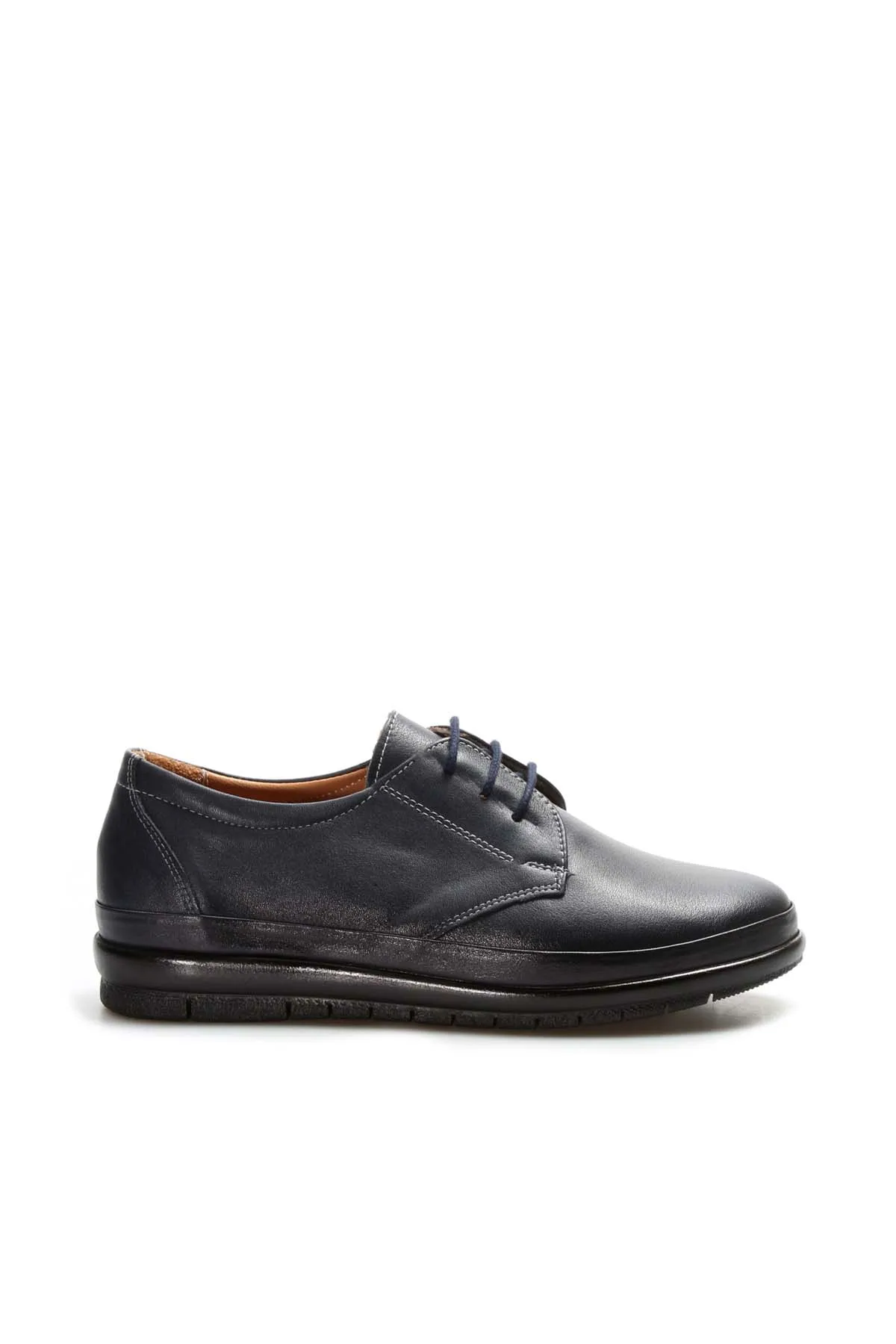 

Genuine leather women Casual shoes 614 ZA248