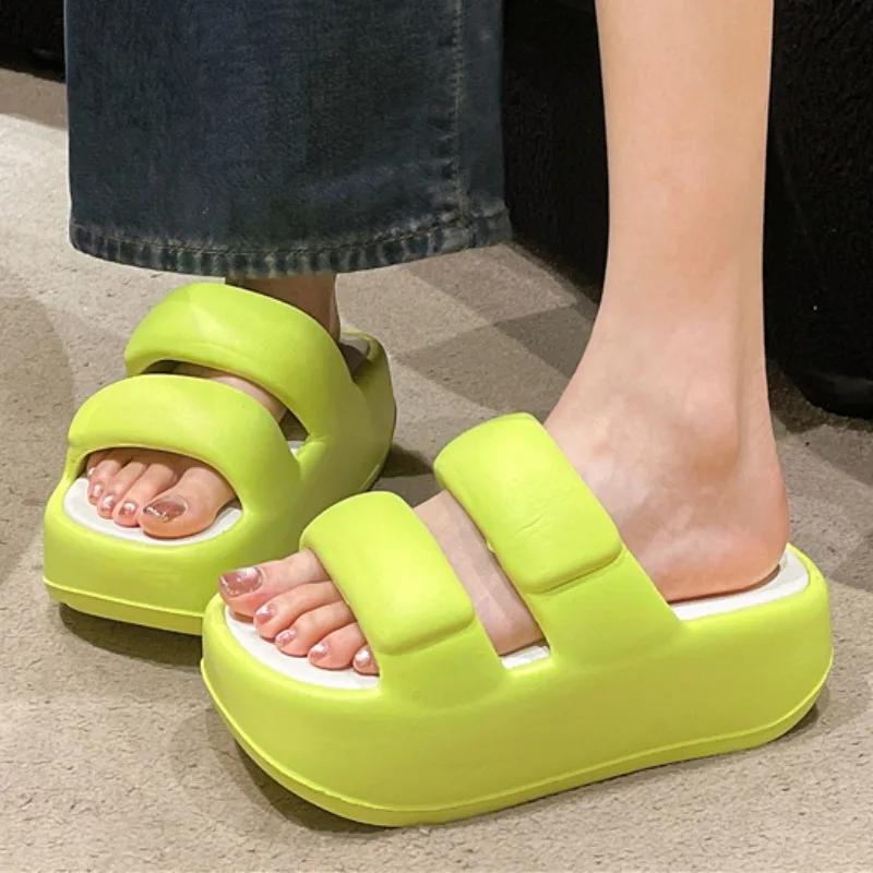 

2024 Summer New Fashion Modern Slippers Female Mid Heel Platform Shoes Ladies Solid Round Toe Women's Slippers Zapatos De Mujer