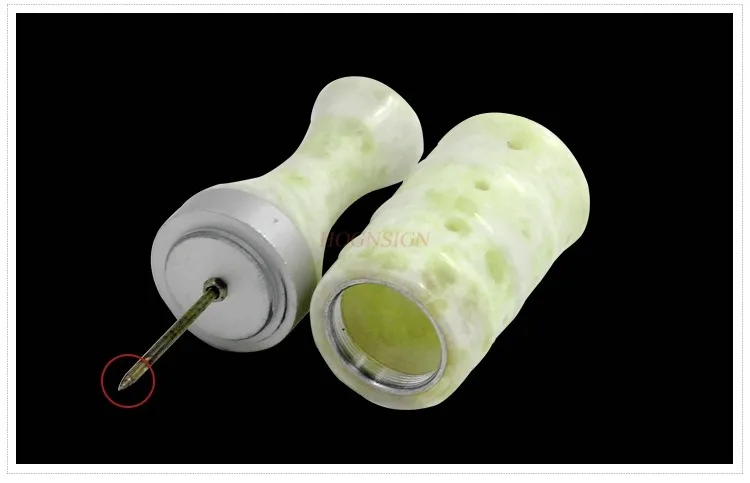Moxibustion face moxibustion stick hand holding jade facial moxibustion stick beauty special rolling eye warm