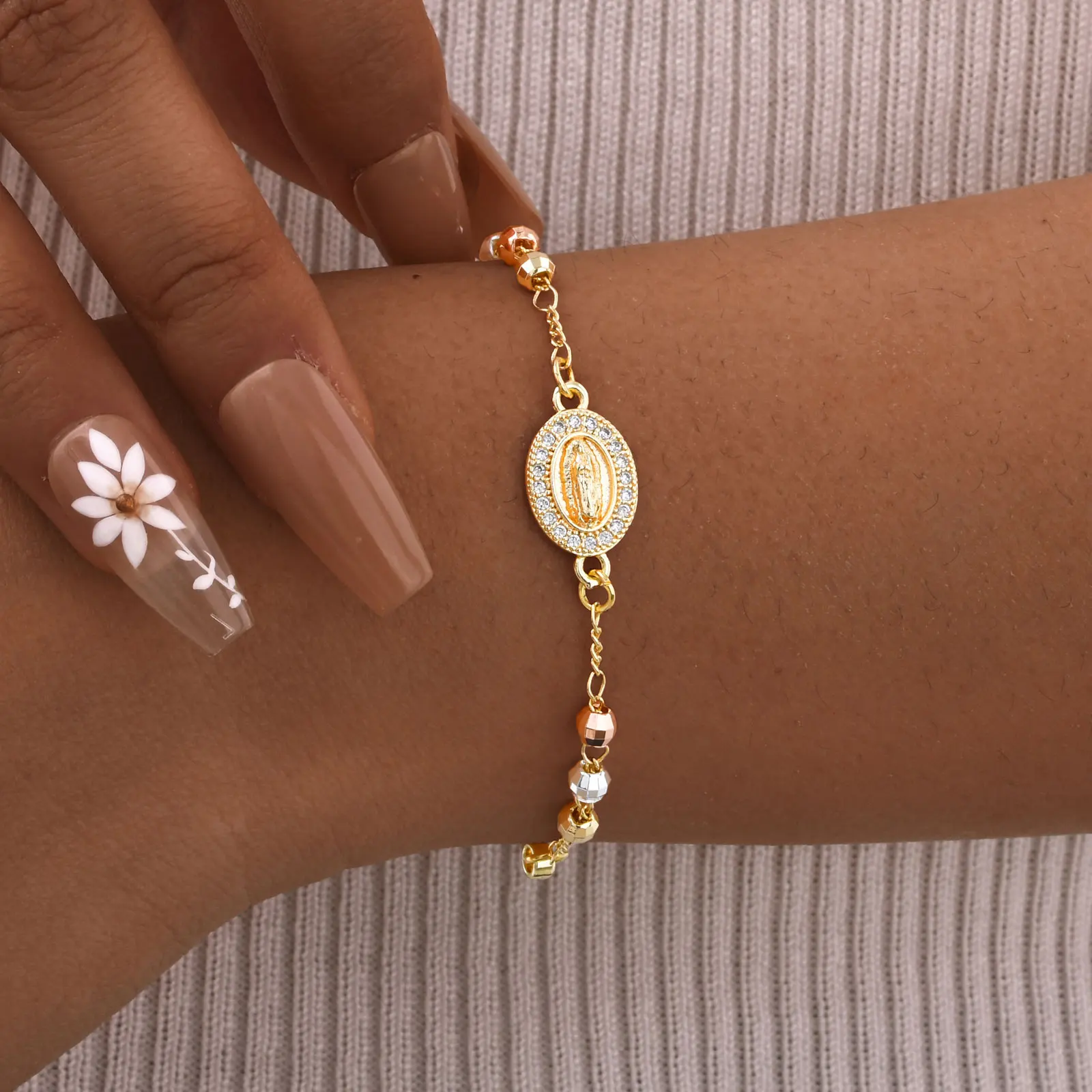 Pulsera Rosario Virgen María en Acero Inoxidable - Joyería Espiritual Dalesha - Imagen 2