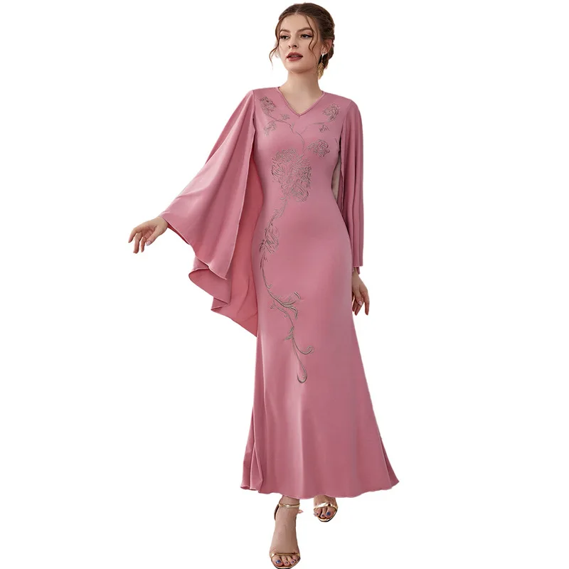 Muslim Abayat Dress for Women, Monochrome, Embroidery, V-Neck, Bat Sleeve, Fashion, Temperament, Wholesale, 2023