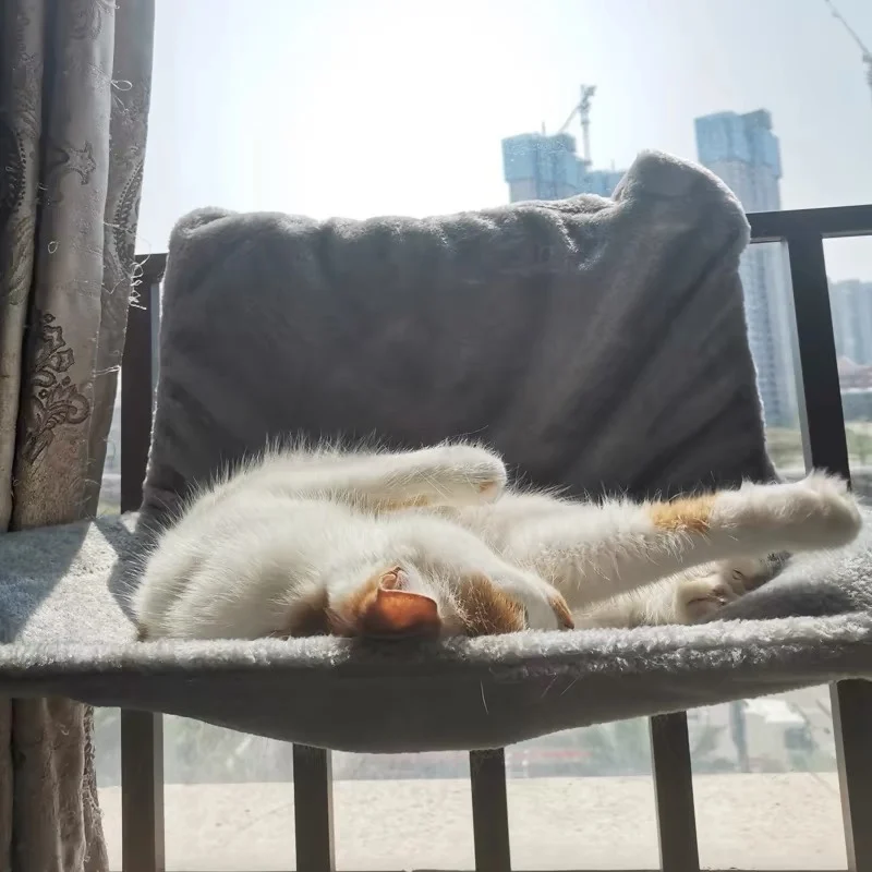 Warm Cat Hammock Bed with Durable Metal Frame and Soft Plush Cover