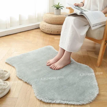 Soft Shaggy Fur Lambskin-Style Rug – 55×80 cm 2