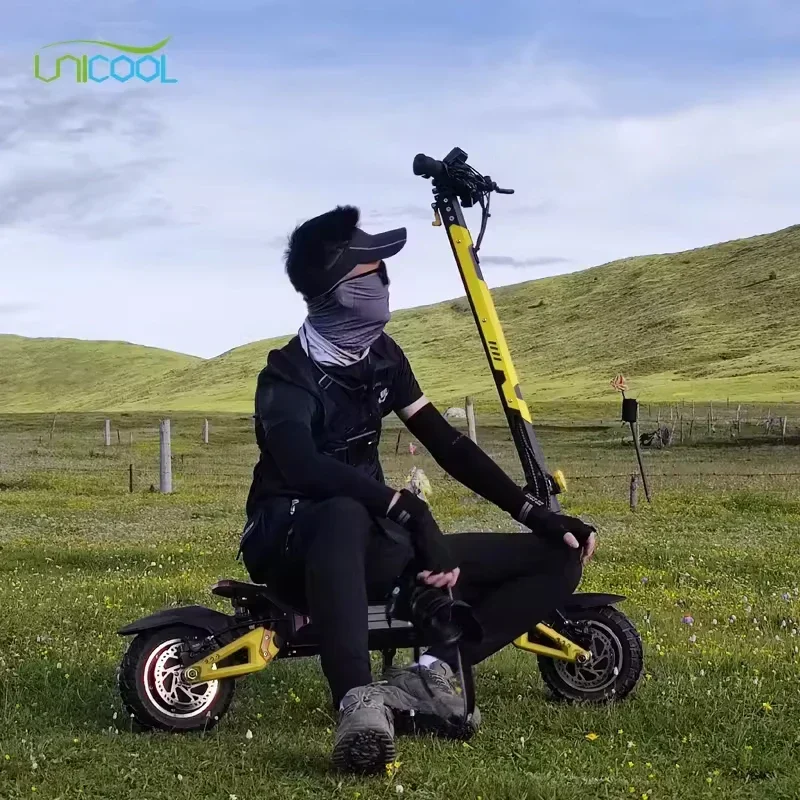 G3 PRO 2400w Dual Motor Adult Electric Scooter 52v 23.3ah Max Speed 65 70km/h 11 inch Off-road Tyres Foldable ecooter