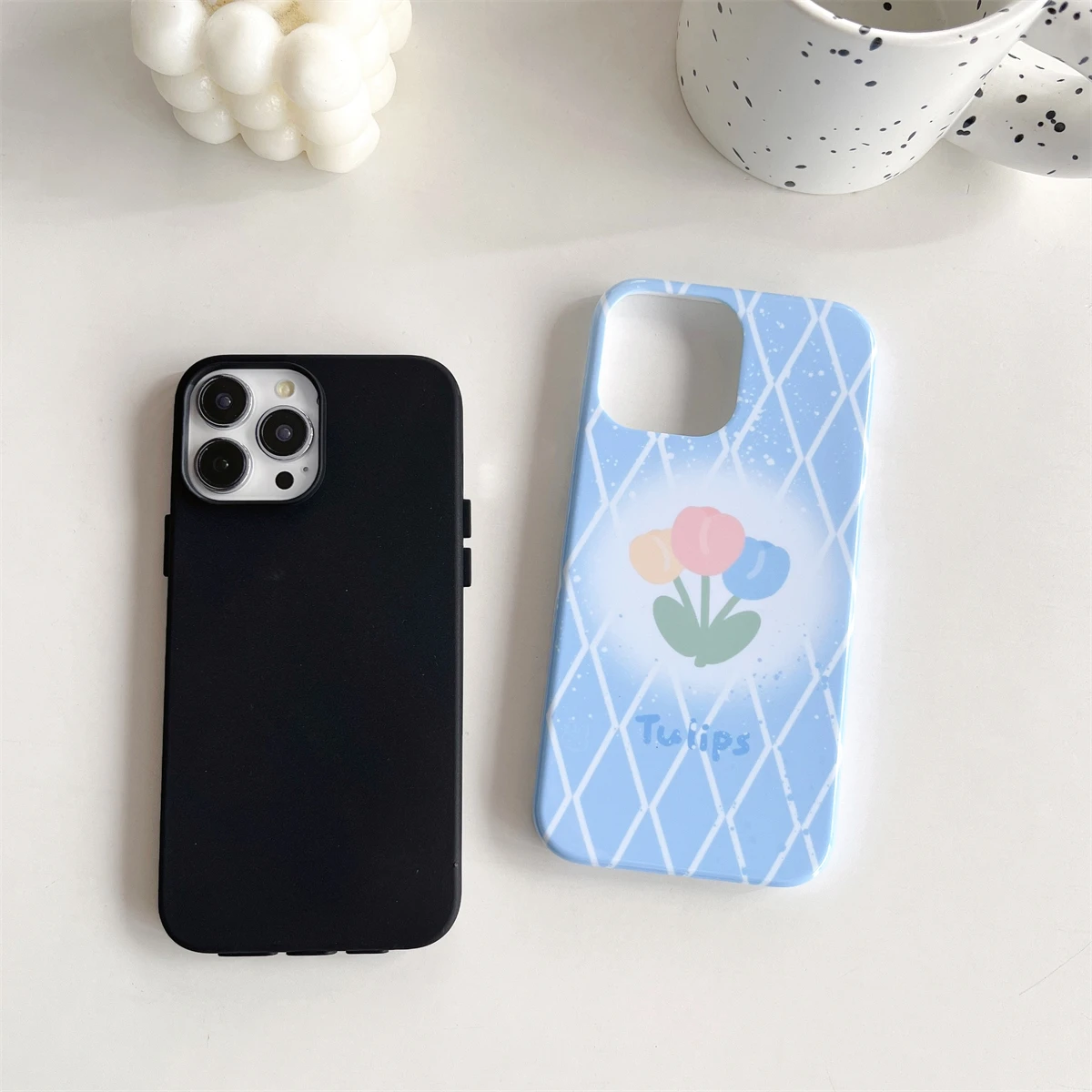 Checkered tulip intInclusive Phone Case Two-In-One Film Protective Shell For iPhone 15 14 13 12 11 Pro Max Plus Mini