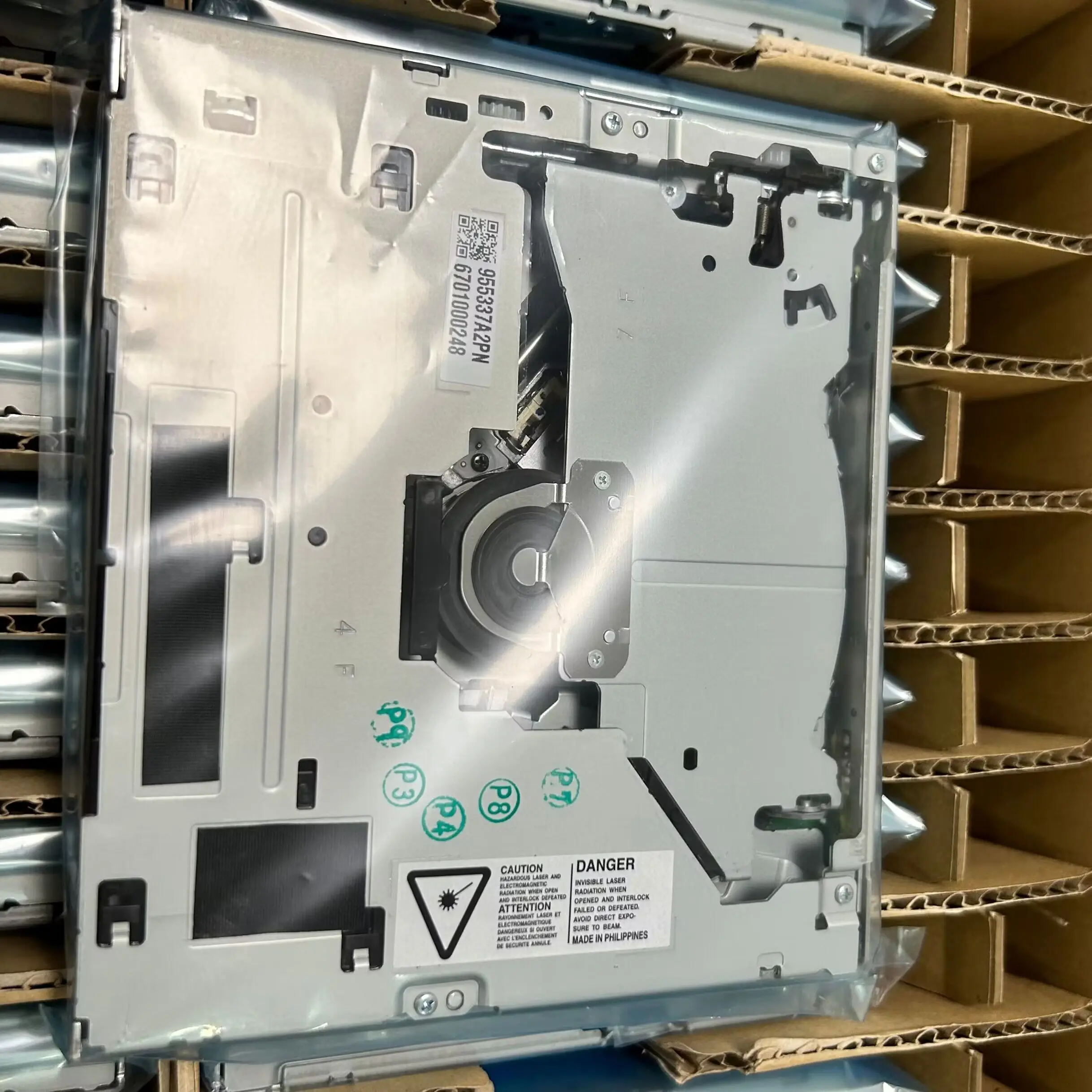 

Одинарный DVD-механизм Φ OPTIMA-2060, устройство для загрузки привода, модель N931L760 для Mercedes E class Mitsubshi, автомобильный DVD-плеер, аудио