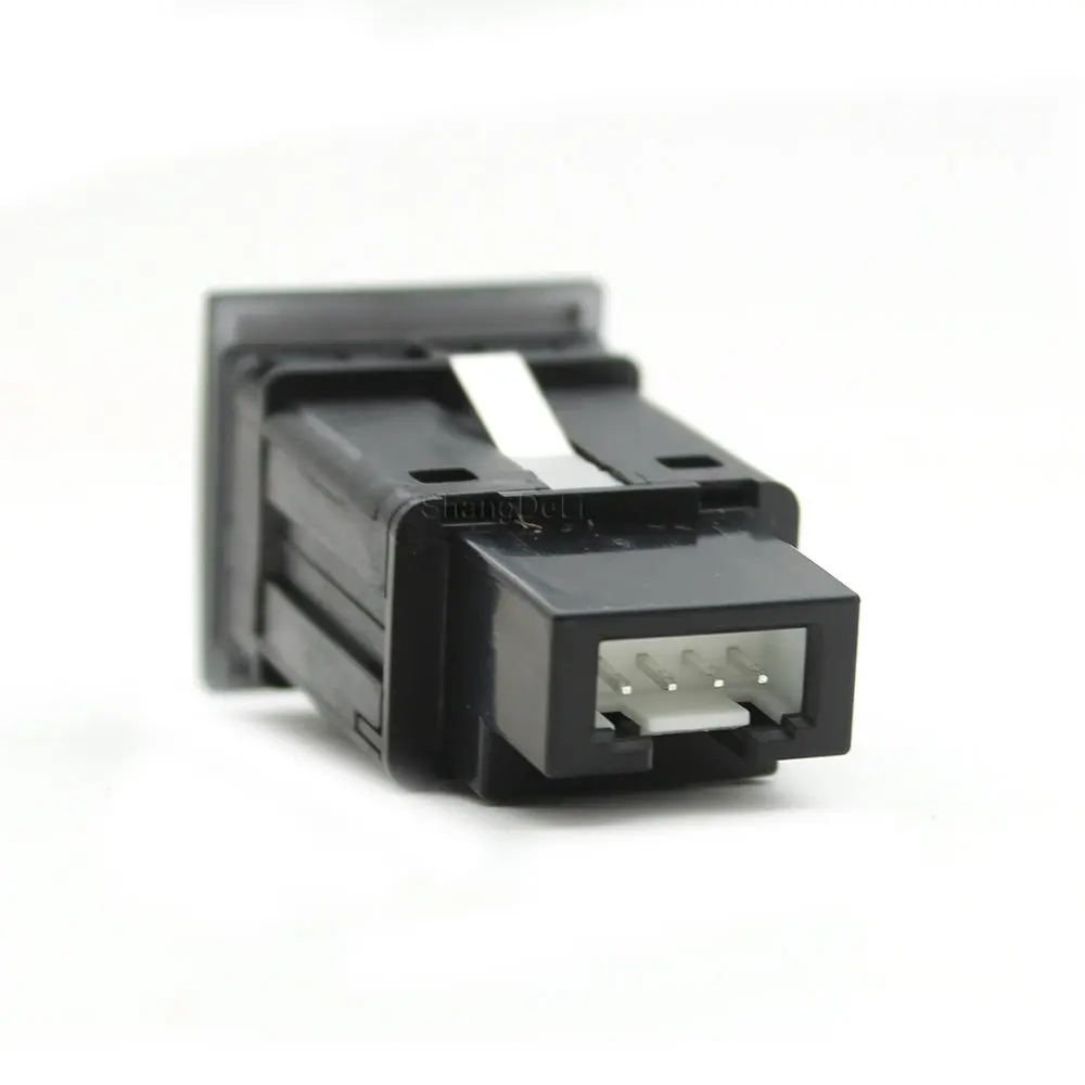 Рисунок 6 - Автомобильное быстрое зарядное устройство QC3