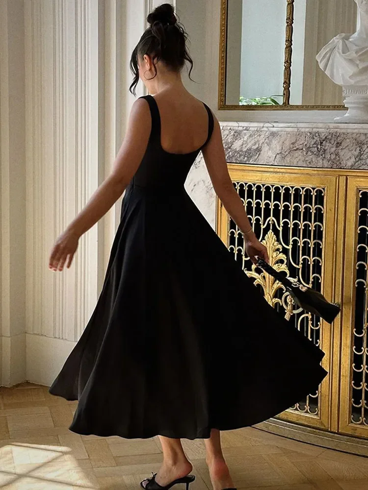 wedding dress pregnant women Isabella