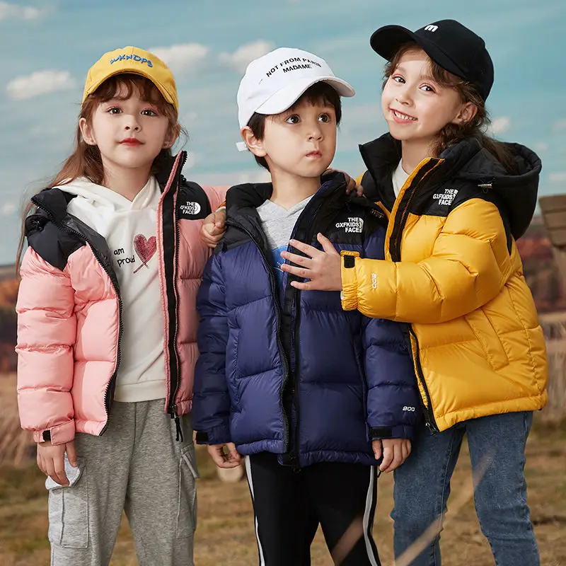 

The new 2023 children down jacket short boy girl cuhk children even more winter coat hat brim children's clothes