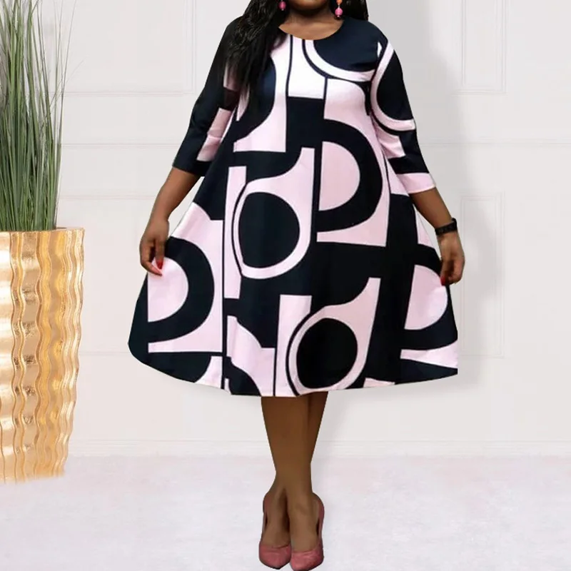 Plus Size Geometric Print Fashion O-Neck Patchwork Pockets Three Quarter Sleeve Knee-Length Dress Spring Autumn Female Clothing