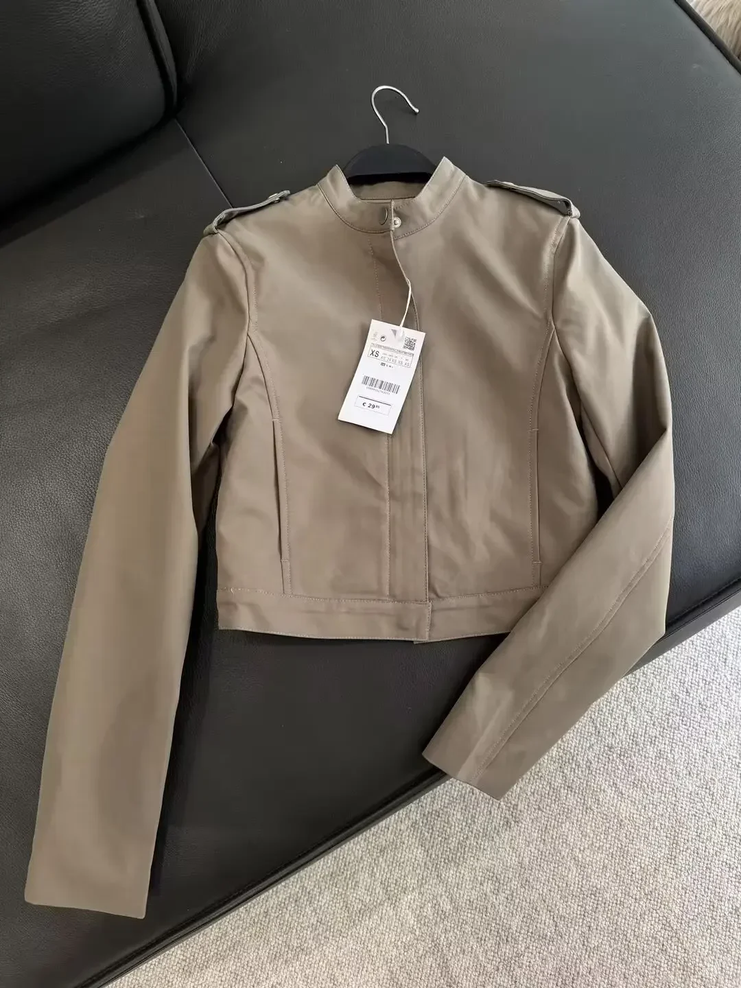 

Women's 2024 New Fashion Pocket Decoration Short Slim Fit High Neck Jacket Coat Retro Long Sleeve Button Women's Coat Unique Top