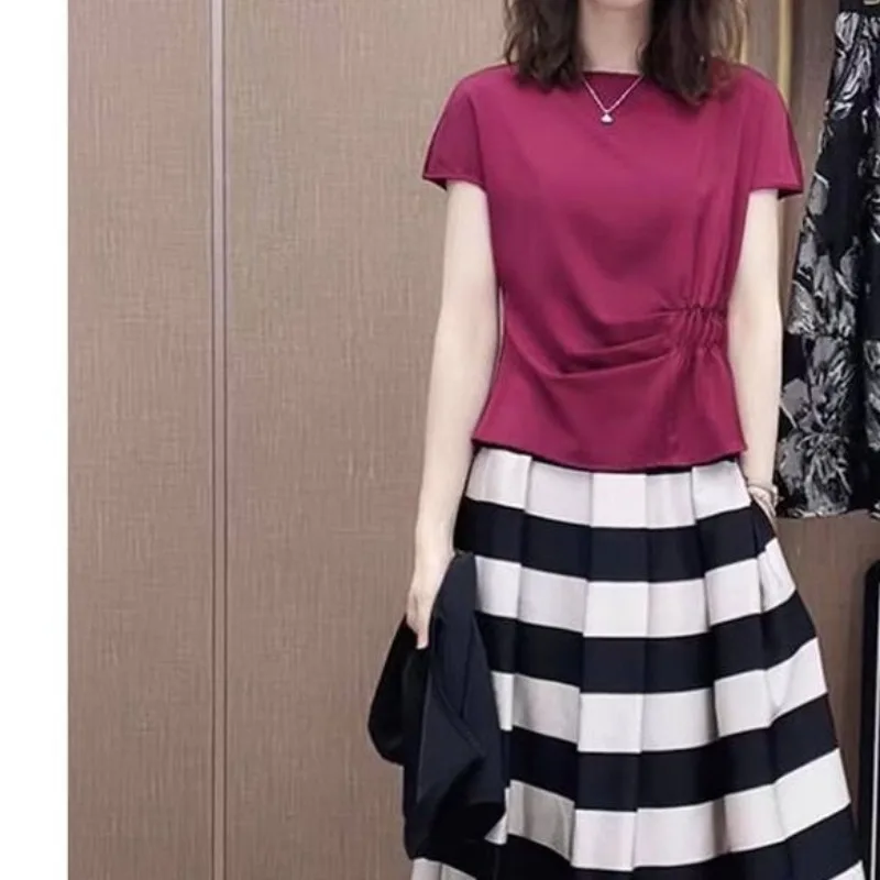 Women's Summer New Round Neck Pullover Pocket Stripes FashionVersatile Short Sleeved Top Slim Fit Loose Half Skirt Dress Sets