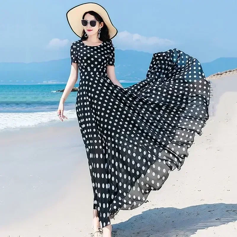 

2022 New Women's Summer Fashion Chiffon Skirt Red Wave Dot Dress Women's Long Retro Hepburn Beach Dress Trend